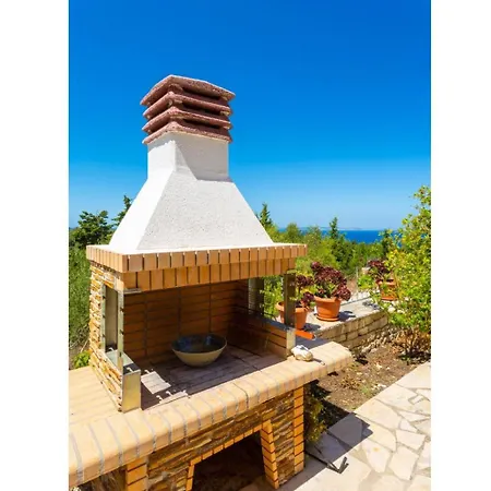 Stephania Villa Gaios