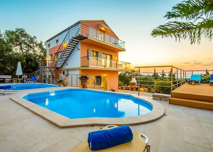 Stephania Villa Gaios